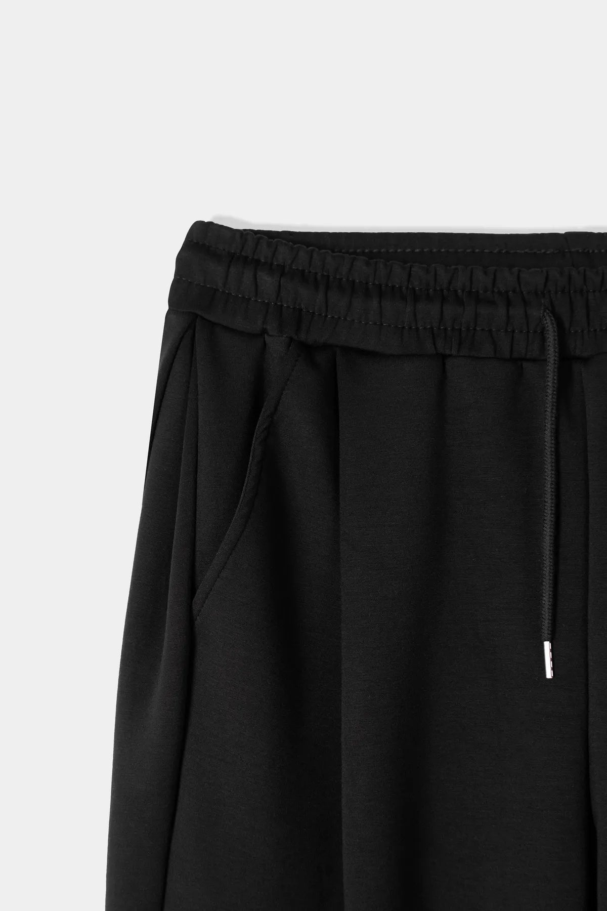 Arc Poise Drawstring Pants